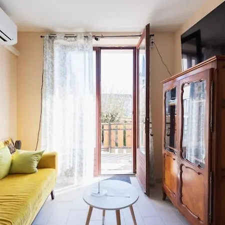 Apartment Les Gites De Saint Exupery